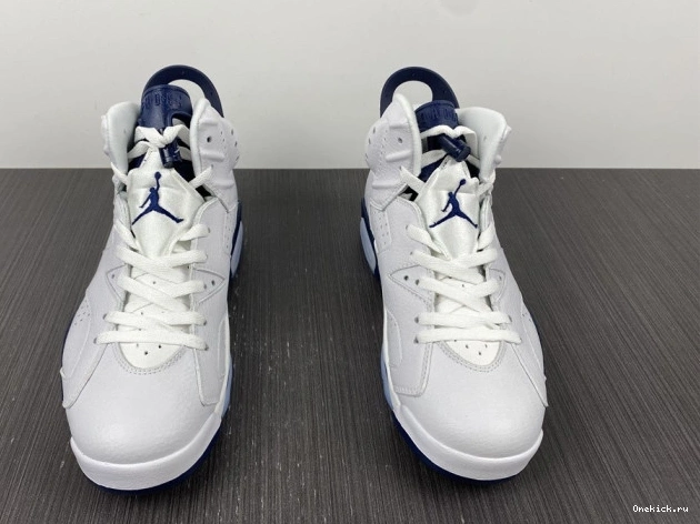 One Kick (2022) Navy Jordan CT8529-141 Retro 6 Midnight 0707